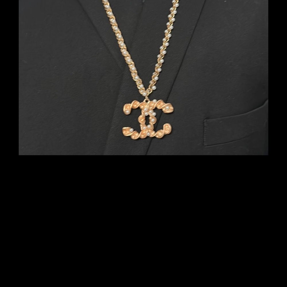 Chanel Gold Crystal Pendant Necklace